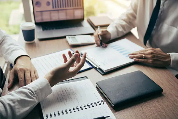 企业旅游费用怎么入账